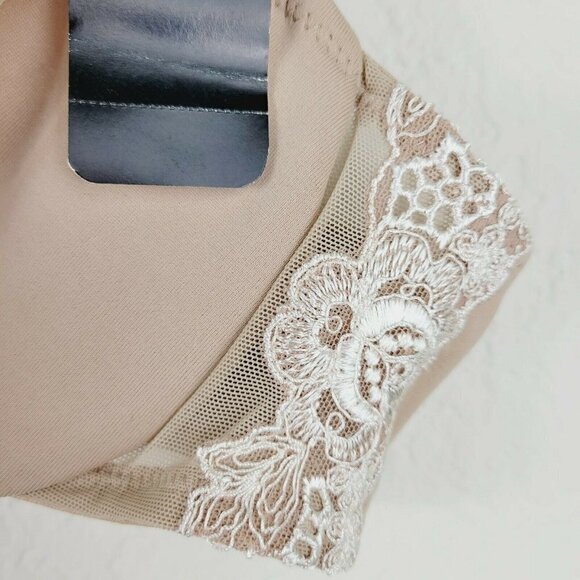 Wacoal Undercover Elegance Underwire Bra 65119 36B NWT No Padding Discontinued - Picture 4 of 9